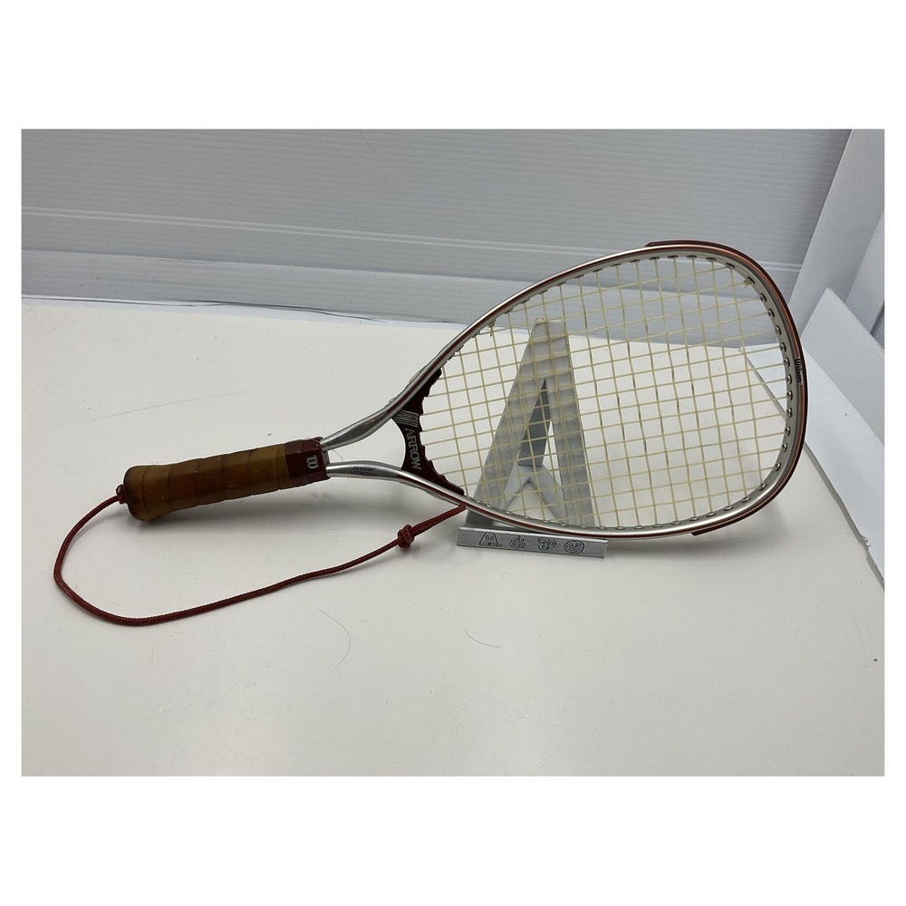 Wilson Arrow Racquetball Racquet Dynamic Extrusion with Cover